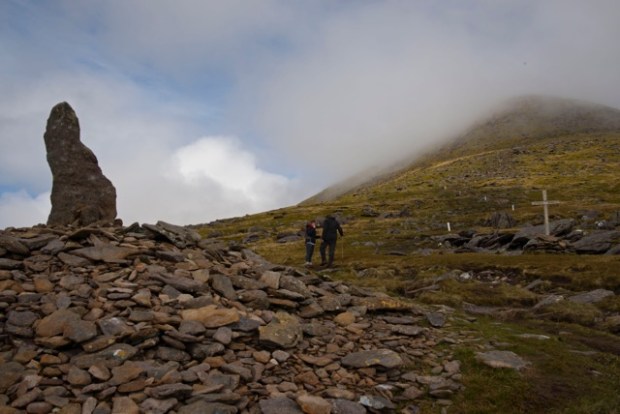 Approaching the 952m summit of Mt Brandon
